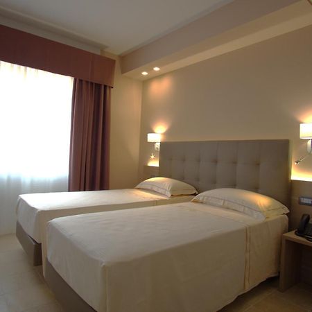 Netum Hotel Noto Zewnętrze zdjęcie