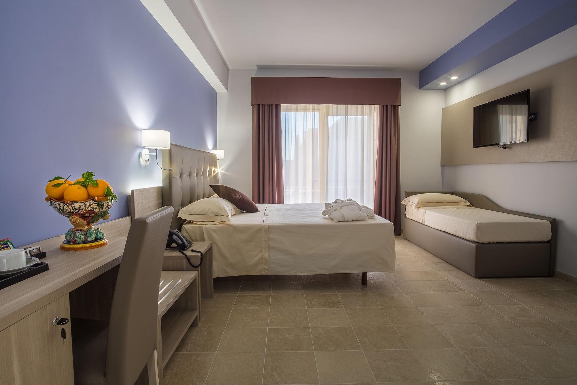 Netum Hotel Noto Zewnętrze zdjęcie