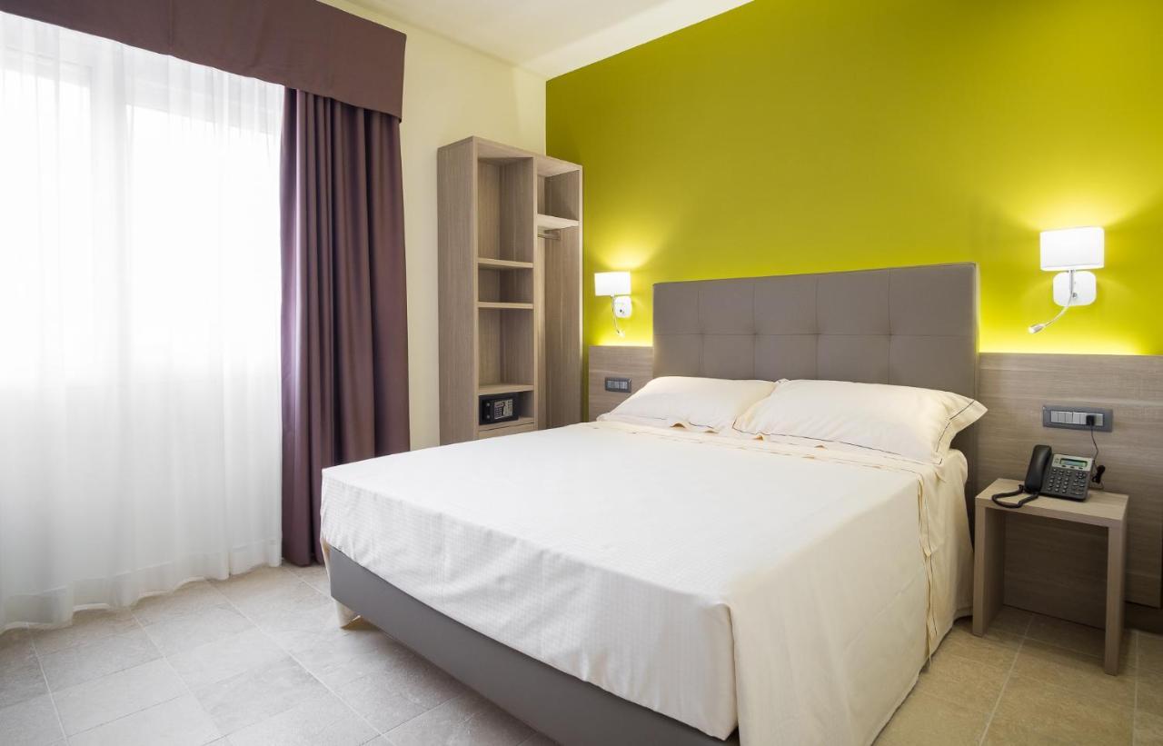 Netum Hotel Noto Zewnętrze zdjęcie